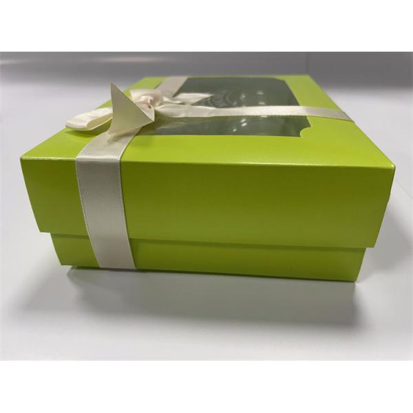 Buy cheap Green Macaron Box With Clear Lid Customized Biodegradable Macaron Packaging from wholesalers