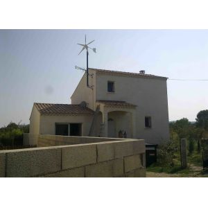 Buy cheap High Efficiency Self Protection Backyard Wind Turbine Low Wind Start Low Voltage Charge from wholesalers