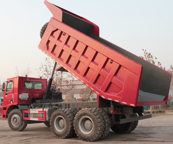 Buy cheap SINOTRUK HOWO 70 Mining Tipper Dump Truck 6X4 LHD 371HP 70tons ZZ5707S3640AJ from wholesalers