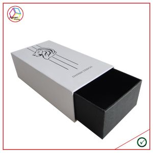 Buy cheap Customized Rectangular Cardboard White Box For Gift Packaging from wholesalers