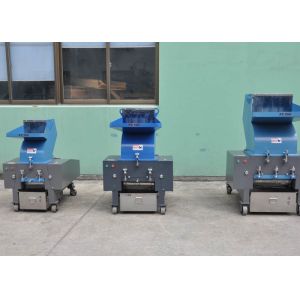 560r/Min Plastic Crusher Machine Fragmentation Power15kw 450-800kg/H Strong