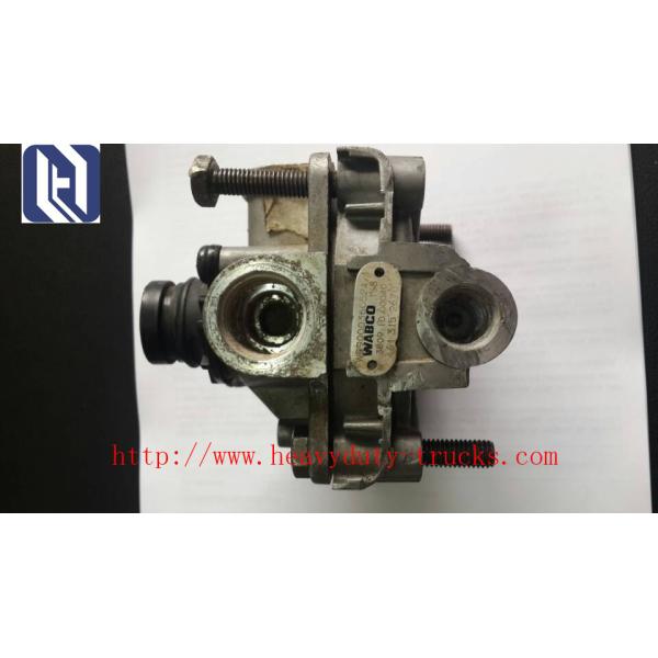 Original Factory Sinotruk Spare Parts Tire , Fliter , Light , Cluth , Engine , Cabin , Gearbox , Axle