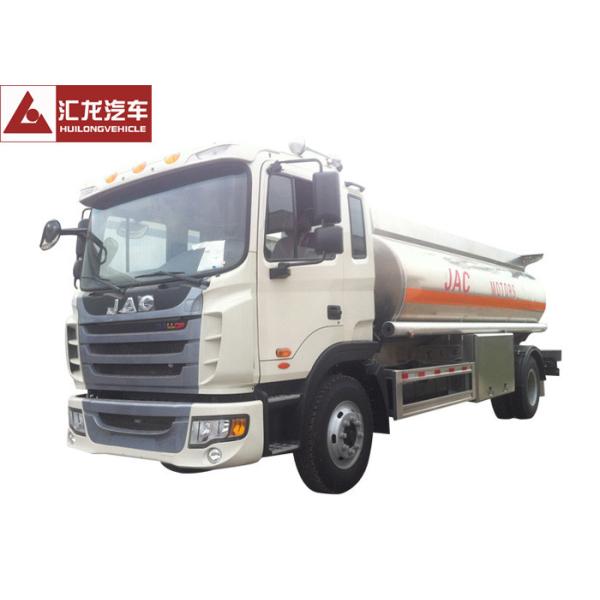 Quality Advanced Chassis Fuel Delivery Truck Light Tare Weight With Anti - Electro Static Pole for sale