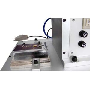 Buy cheap Relay Controlled Manual IC Card Implanting Machine For Implanting The Single Chips from wholesalers