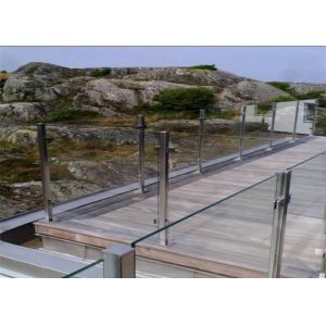 Residential Balcony Stainless Steel Glass Railing Flooring Mounted Customized