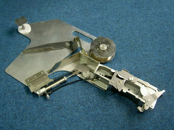 Quality CL32mm KW1-M5500-015 YAMAHA FEEDER for sale