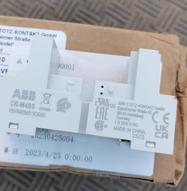 ABB CR-M4SS Plug-in Relay Module with Spring Terminal Four Conversion Contact
