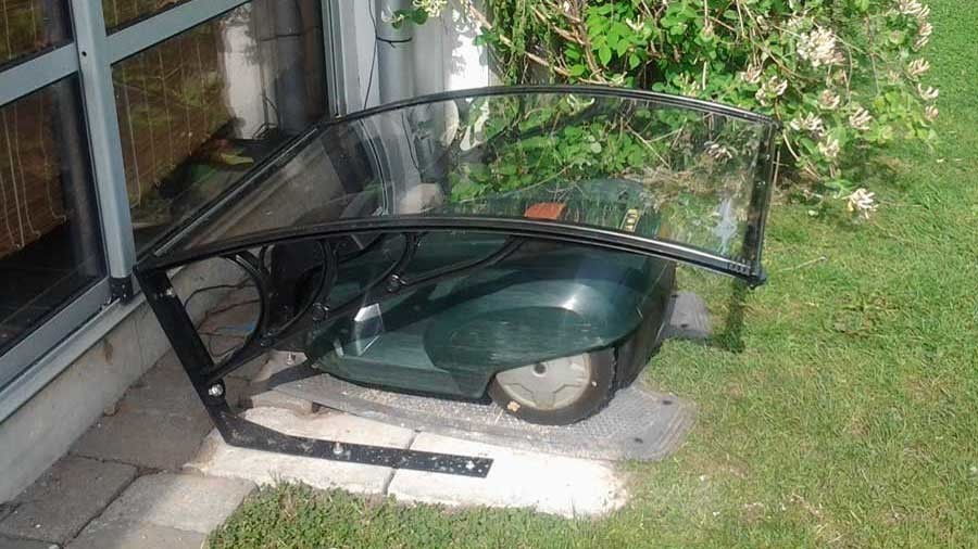 Buy cheap Stable Base PC Transparent 103cm Robot Mower Garage from wholesalers