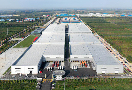 Quality Fast Install Customizable Prefab Metal Warehouse Portal Structure for sale