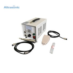 Buy cheap 40khz 100w Portable Ultrasonic Cutting Machine with Replaceable Blades for Nonwoven Cloths from wholesalers