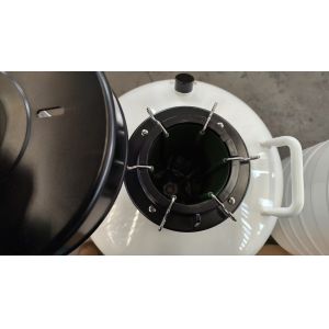 Buy cheap 2L Liquid Nitrogen Container for Laboratory, Veterinary and Medical Use from wholesalers