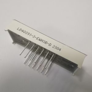 Ultra bright white 4 Digit 7 Segment LED Display 0.39inch Common Anode for