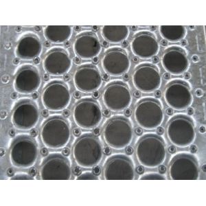 American Perf O Grip Grating , Galvanized Perforated Walkway Grating