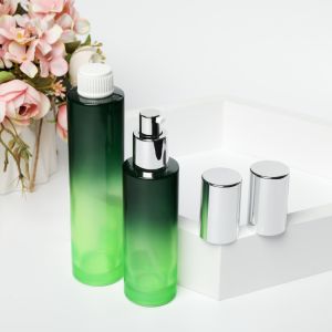 Buy cheap Matte Cosmetic Packaging Set Reusable Green Round Shape 60ml 120ml from wholesalers