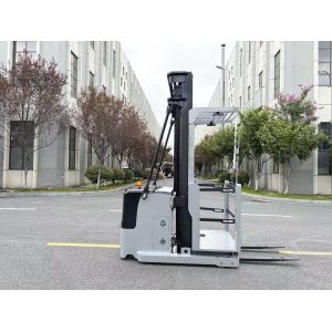 Buy cheap High Capacity Electric Pallet Picker with 6000mm Lifting Height and 680 mm Fork Width from wholesalers