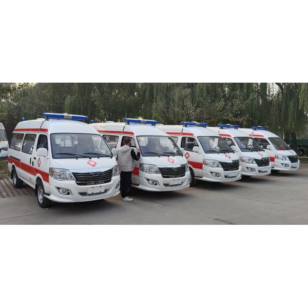 Jinlong Medical Emergency Ambulance Gasoline 7 Seats 4×2