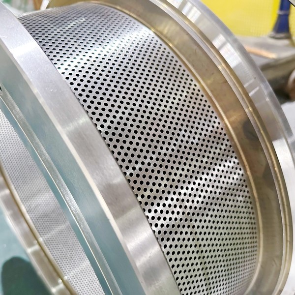 Quality SZLH25 Stainless Roller Pellet Mill Die High Fatigue Resistance for sale