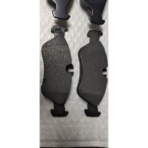 Buy cheap SQCS OEM 0024204020 0024206020 Brake Pad Set for Mercedes Sprinter W901 W902 W903 W463 with 12 Months Warranty from wholesalers