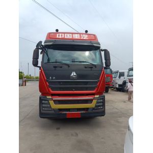 Buy cheap Howo Used Tractor Truck 31 - 40t Load Capacity 6x4 Drive Wheel ISO from wholesalers