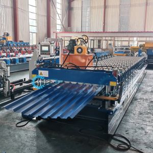 Buy cheap Hydraulic Automatic Cut-Off Roofing Sheet Roll Forming Machine from wholesalers