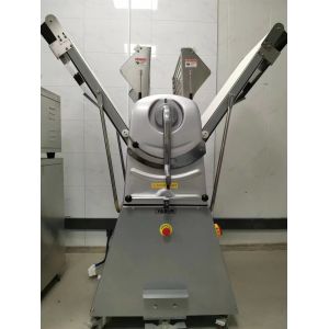 Revisable Pastry Dough Sheeter Machine Croissant Puff Making European Style