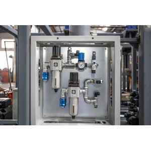 EBM Extrusion Blow Molding Machine For 5L HDPE Drum Jerry Can