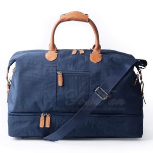 China Waterproof Canvas Travel Duffel Bags Airline Friendly With Shoe Compartment on sale