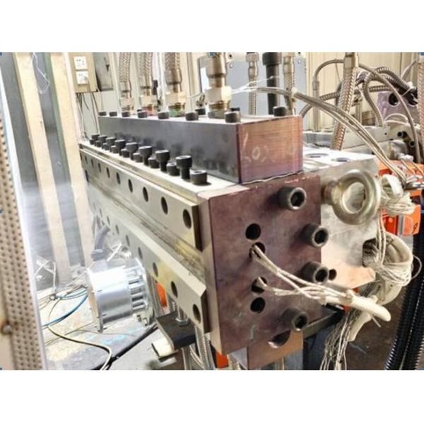 Quality PLC Control 40GSM Polypropylene Meltblown Nonwoven Fabric Machine for sale