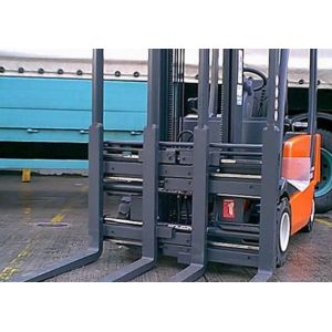 Buy cheap 2500kg Forklift Clamp Attachment Double Pallet Handler from wholesalers