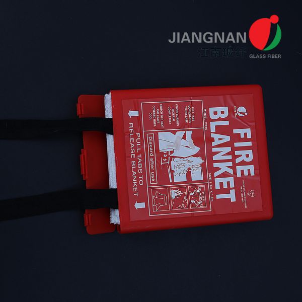 Quality BSI Kitemark 360gsm Fire Fighting Equipment Fibrglass Fire Retardant Blanket For Welding With BS EN 1869 2019 Approved for sale