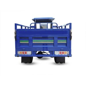 Buy cheap 200cc Cargo Tricycle with 900kg Loading Capacity 2000x1300mm Cargo Box from wholesalers