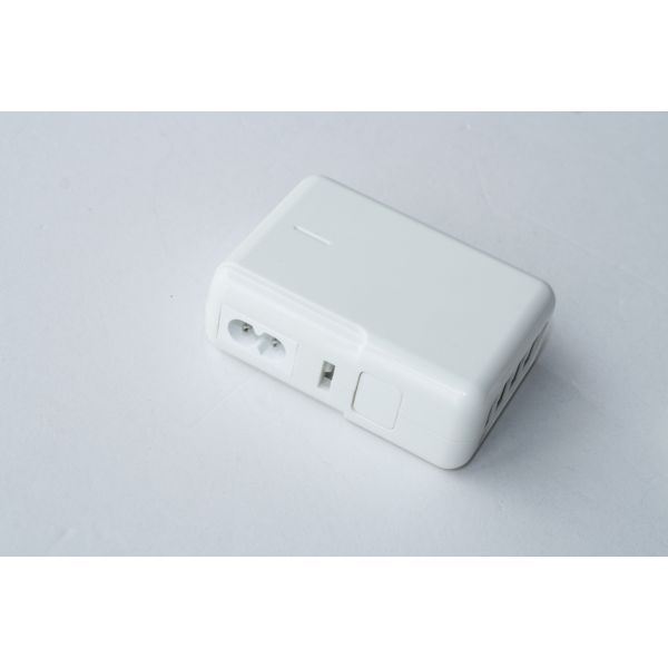 Buy cheap Short Circuit Protection 5V-1A White Dual USB AC Adapter For MP3 / Iphone / Camera from wholesalers