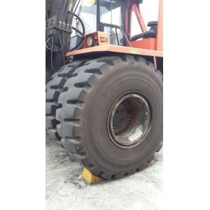 Flexible Used Container Handler , Reach Stacker Forklift Hydraulic Powered