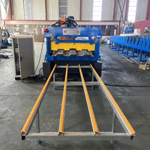 Floor Deck Roll Forming Machine 1250mm PLC Control 22kw