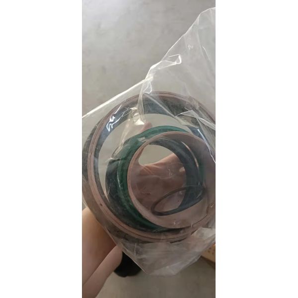 Buy cheap SP102909 LiuGong Spare Parts Boom Cylinder Oil Seal from wholesalers