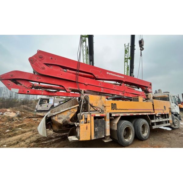 2003 Putzemeister 42m Concrete Pump Tuck