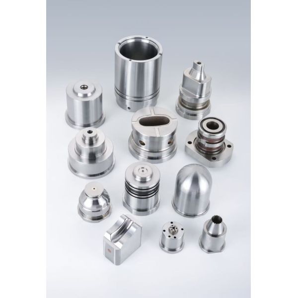 Custom Precision Non-Standard Mold Components for Cosmetic Packaging Made with