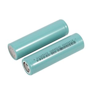 3.6V Cylindrical Lithium Battery 18650 3050mAh Li Ion Batteries Bulk For