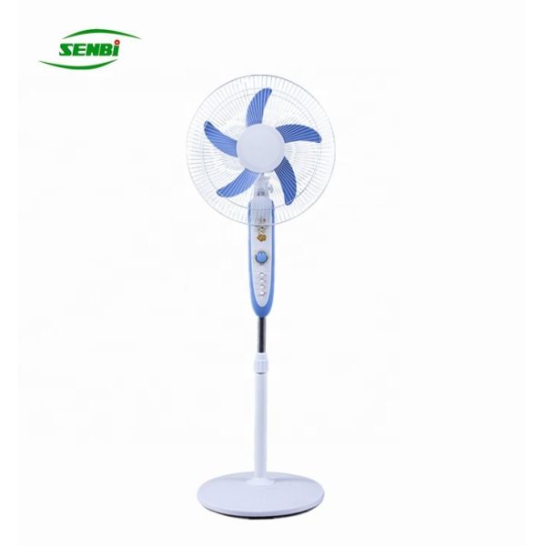 13~15W Plastic Solar Stand Fan High Peak Rpm With 1.25m Adjustable Fan Height