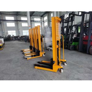 Manual Hydraulic Stacker Truck With Widened Support Legs For Double Sided