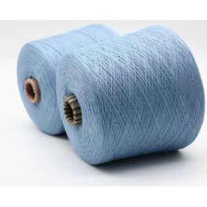 2/24NM Blending Soft Skin-Friendly Coon Wool Yarn For Knitting Sweater Coat And