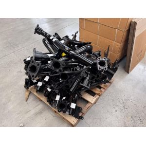 Buy cheap SINOTRUK Foot Pedal Bracket 15L/10R for HOWO Truck from wholesalers