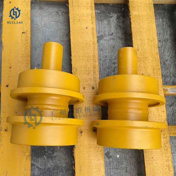 Quality D65-EX12 Bulldozer Dozer Track Roller D60 D65 D65ex-12 Track Bottom Carrier Roller Excavator Spare Undercarriage Part for sale