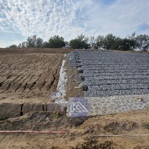 Buy cheap Eco-Friendly Mesh Gabion Stone Wall Galvanized Steel Wire Basket For Landscaping & Erosion Control PH from wholesalers