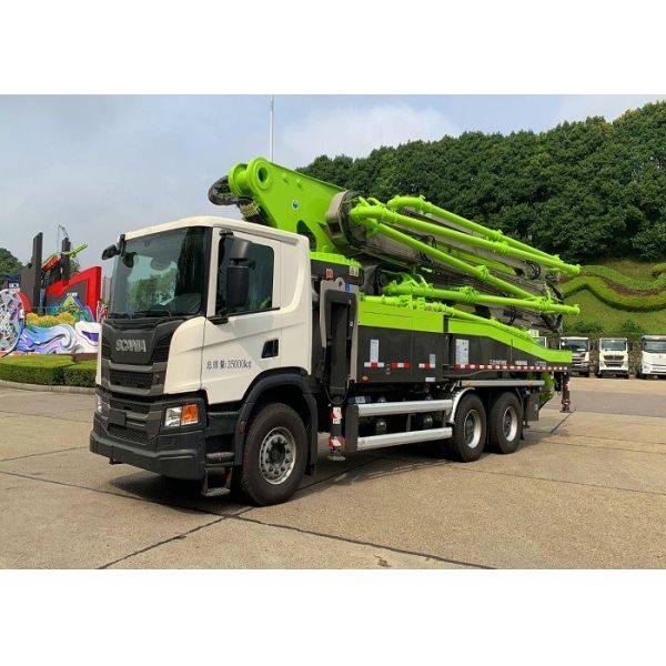 Quality Zoomlion 52m New Concrete Pump Truck High Pressure Pumping Hydraulic for sale