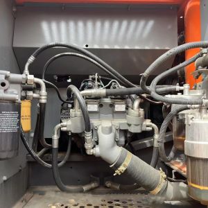 Used Hitachi ZX240 Hydraulic Crawler Excavator Second Hand 23.5 Ton Digger