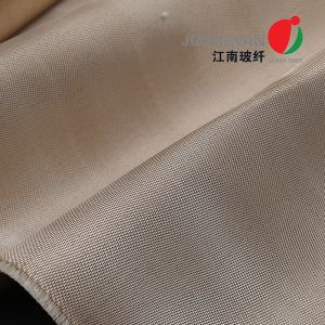 High Temperature Resistance Fireproof Blanket 100cm Width Heat Treated