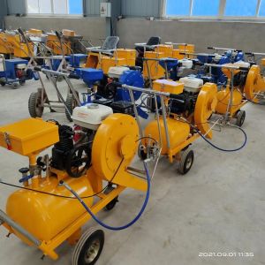 China 5000m2/HRoad Marking Auxiliary Machine Pavement Oil And Blower Machine on sale