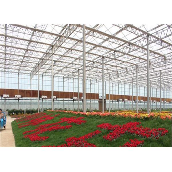 Quality Stable Transmittance Garden Glass Greenhouse 6mm Polycarbonate Twin Wall Covering for sale