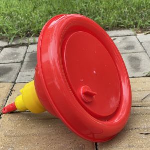 Cone Shaped plastic poultry drinker Durable Effective Watering